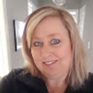 Meet your Posher, Leanne